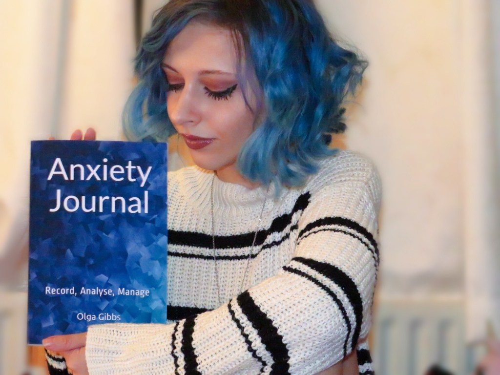 LittleTinkablee Review - Anxiety Journal by Olga Gibbs, blogger, book blogger, book review, book reviewer, anxiety, anxiety disorder, anxiety journal, author, writer, January, January 2021